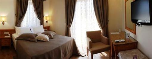 фото отеля Leylak Boutique Hotel & Brasserie Alacati