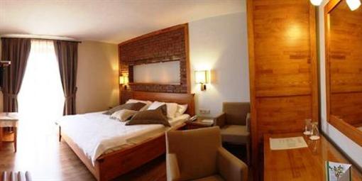 фото отеля Leylak Boutique Hotel & Brasserie Alacati