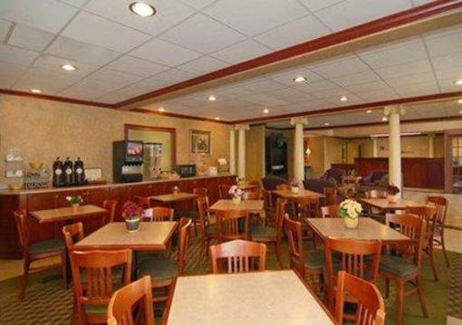 фото отеля Quality Suites Pineville (North Carolina)