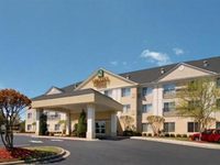 Quality Suites Pineville (North Carolina)