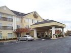 фото отеля Quality Suites Pineville (North Carolina)