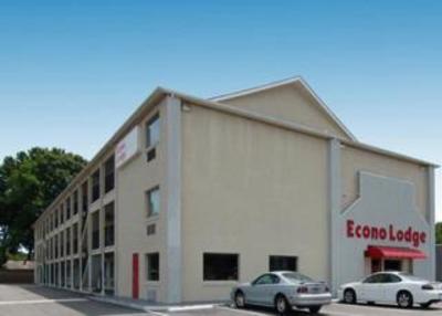 фото отеля Econo Lodge Inn & Suites Virginia Beach