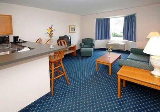 фото отеля Econo Lodge Inn & Suites Shelburne