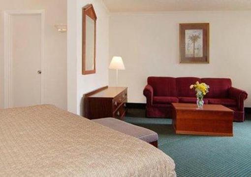 фото отеля Rodeway Inn & Suites Bossier City