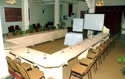 фото отеля Dhola-ri-Dhani