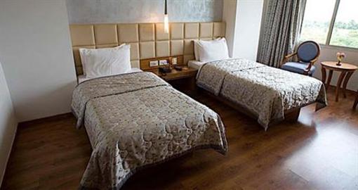 фото отеля Hotel Regaalis Mysore