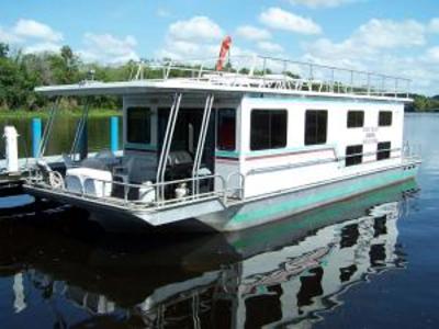 фото отеля Holly Bluff Marina Houseboat Rentals