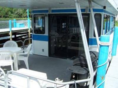 фото отеля Holly Bluff Marina Houseboat Rentals