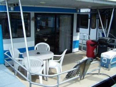 фото отеля Holly Bluff Marina Houseboat Rentals