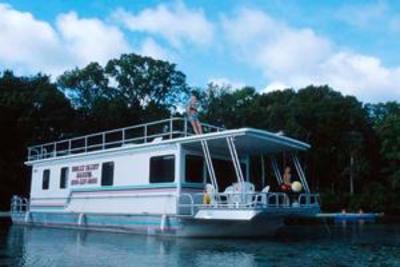 фото отеля Holly Bluff Marina Houseboat Rentals