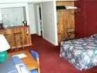 фото отеля Snowy Owl Inn and Resort