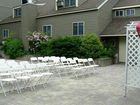 фото отеля Snowy Owl Inn and Resort