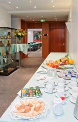 фото отеля Hotel Regent Duisburg