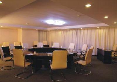 фото отеля King Dynasty Hotel