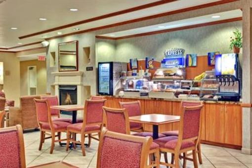 фото отеля Holiday Inn Express Hotel & Suites Peoria