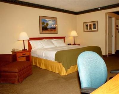 фото отеля Holiday Inn Express Hotel & Suites Peoria