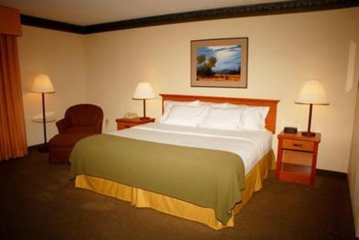 фото отеля Holiday Inn Express Hotel & Suites Peoria