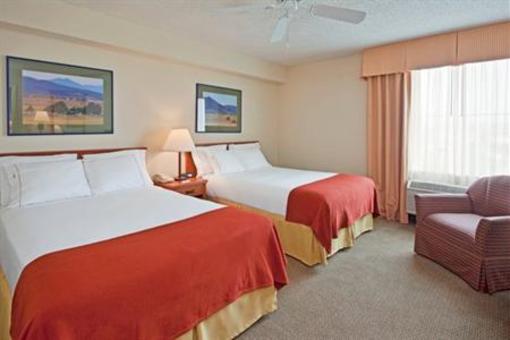 фото отеля Holiday Inn Express Hotel & Suites Peoria