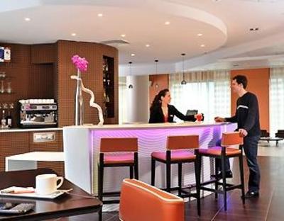 фото отеля Suite Novotel Paris Issy les Moulineaux