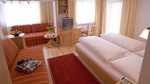 фото отеля Hotel Sandhof Lech
