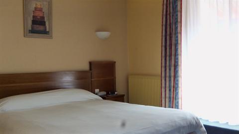 фото отеля Best Western Hotel Jerzual Dinan