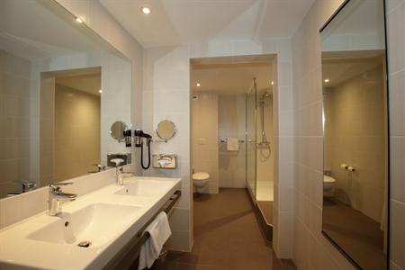 фото отеля Best Western Hotel Jerzual Dinan