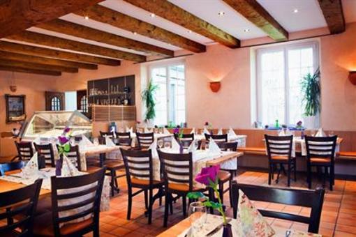 фото отеля Hotel Des Alpes Kandersteg