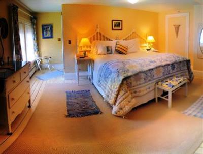 фото отеля Inn Bliss Newport