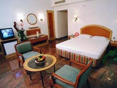 фото отеля Kamat Lingapur Hotel