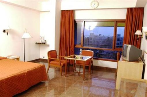 фото отеля Kamat Lingapur Hotel