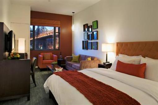 фото отеля Ravel Hotel New York City