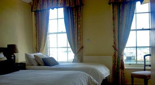 фото отеля Ferryman Hotel