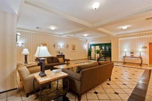 фото отеля Holiday Inn Express Hotel & Suites Bessemer