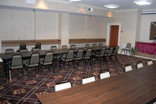фото отеля Holiday Inn Express Hotel & Suites Bessemer