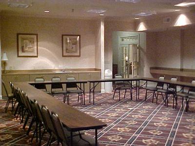 фото отеля Holiday Inn Express Hotel & Suites Bessemer