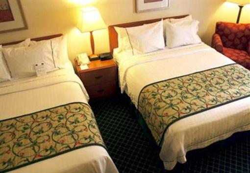 фото отеля Fairfield Inn Savannah I-95 South