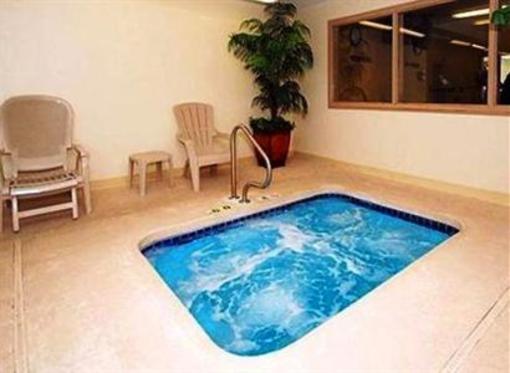 фото отеля Comfort Inn & Suites Lees Summit