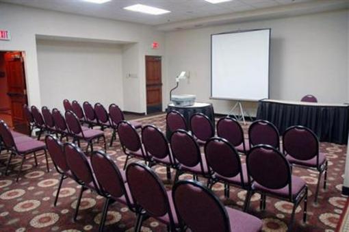 фото отеля Crowne Plaza Philadelphia - Bucks County