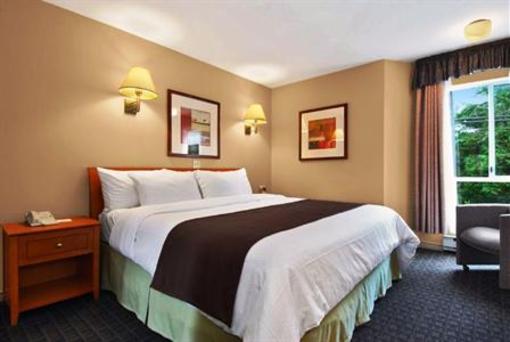 фото отеля BEST WESTERN Capilano Inn & Suites