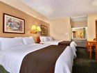 фото отеля BEST WESTERN Capilano Inn & Suites