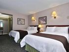 фото отеля BEST WESTERN Capilano Inn & Suites