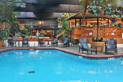 фото отеля Millennium Airport Hotel Buffalo