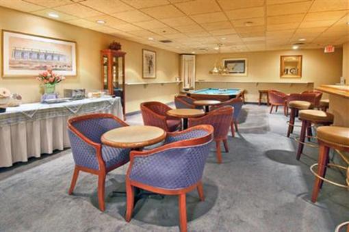 фото отеля Millennium Airport Hotel Buffalo
