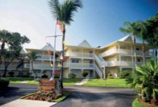 фото отеля Charter Club Resort of Naples Bay