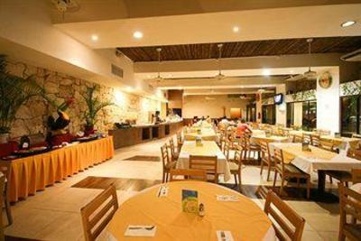 фото отеля Moongate Hotel Playa del Carmen