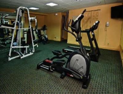 фото отеля Baymont Inn and Suites Pensacola