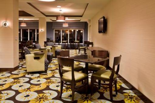 фото отеля Holiday Inn Express Hotel & Suites Largo-Clearwater