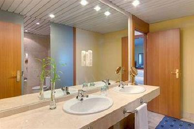 фото отеля Tryp Coruna