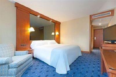 фото отеля Tryp Coruna