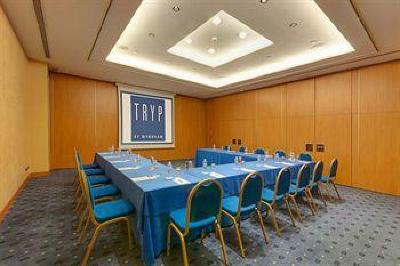 фото отеля Tryp Coruna